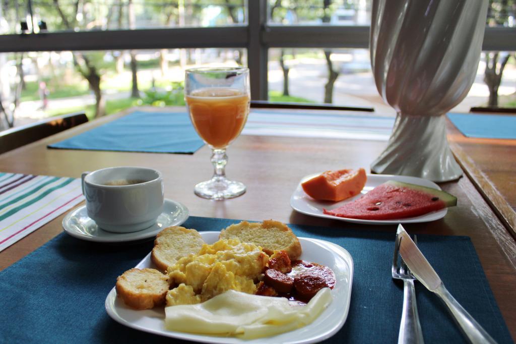 Realminas Hotel E Restaurante Governador Valadares Luaran gambar